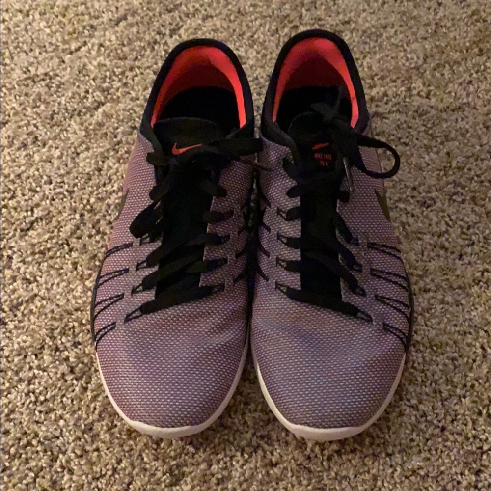 Nike cross training shoes